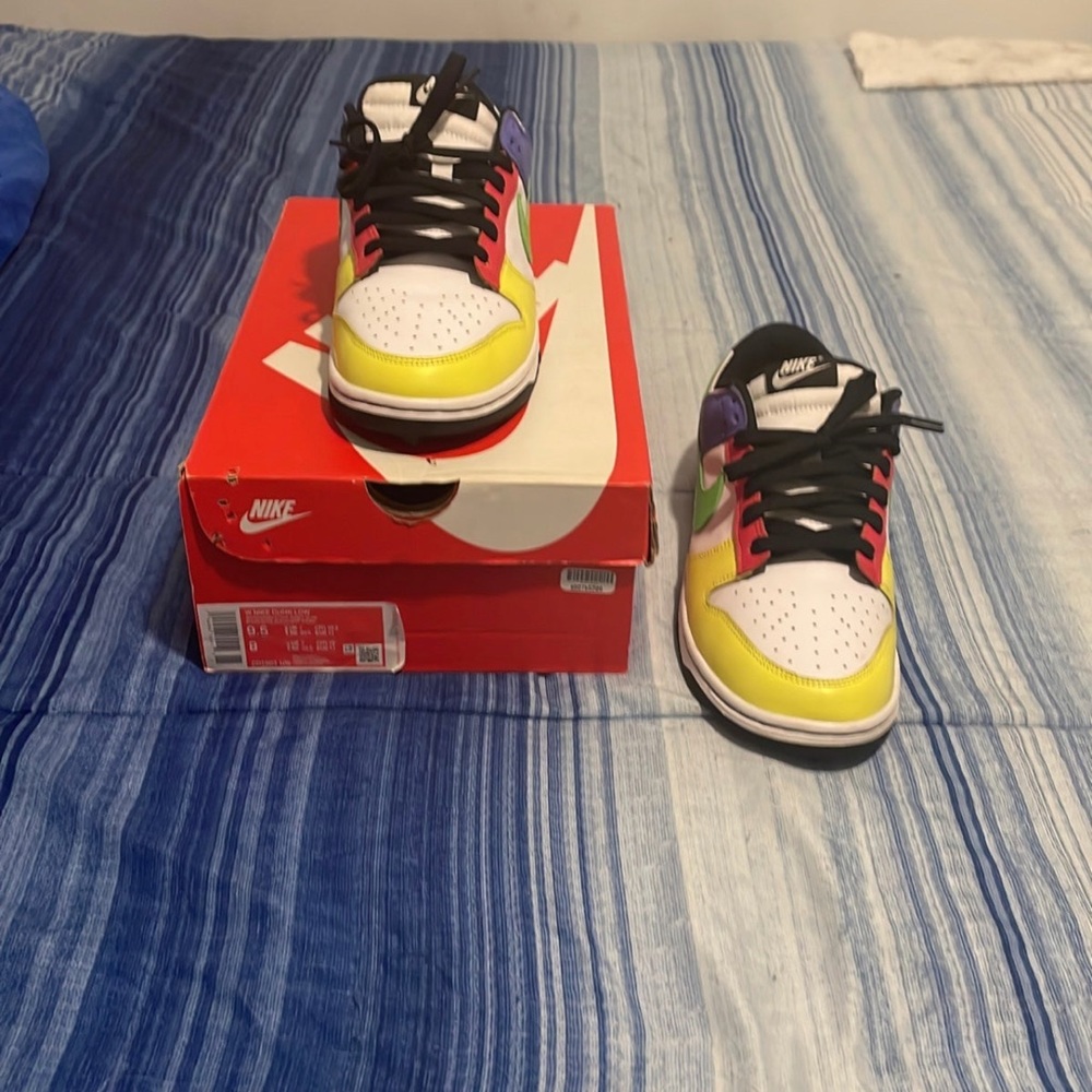 Bought for 105$ about 2 years ago barely worn no damage to shoes
